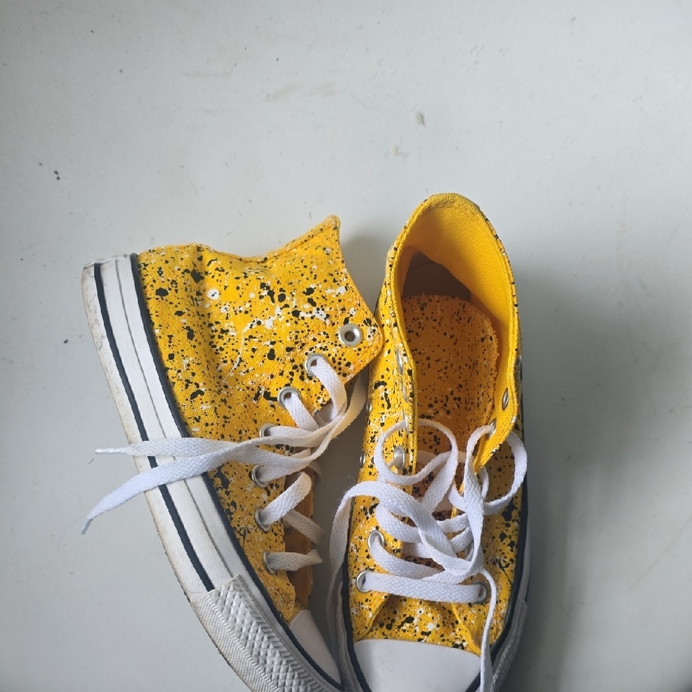 Converse Yellow Speckled High-Tops - Picture 4 of 7